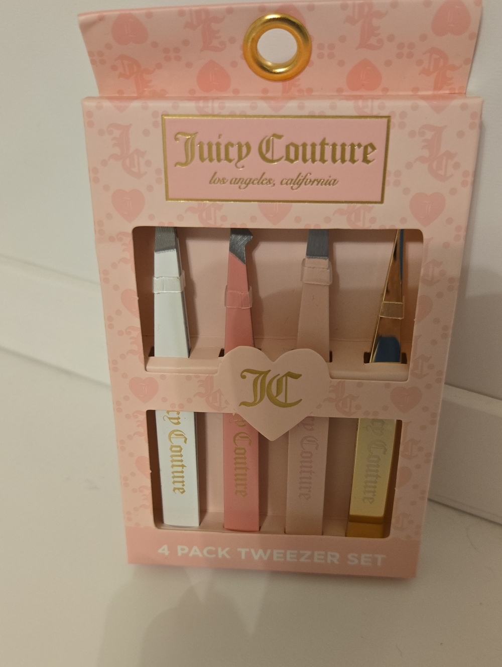 Juicy Couture Pink 4-Pack Tweezer Set brand NEW